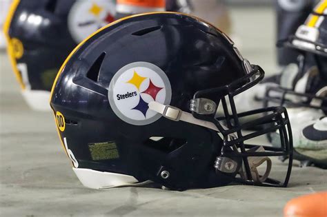 The <b>Steelers</b> (4-3), who are 2-2 on their home field in 2023, have gone 12-8-1 at Acrisure Stadium in Pittsburgh over the past three seasons. . Tonights steelers game score